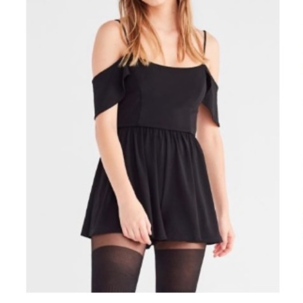 Urban Outfitters Romper/ Black/ XS
